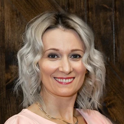 Chiropractor Houston TX Veronica Claudia Kusnir